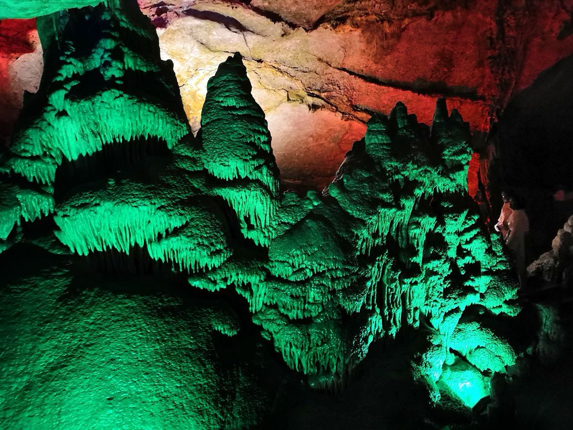 {網上賭場}(猿王洞和佛爷洞哪个好玩)