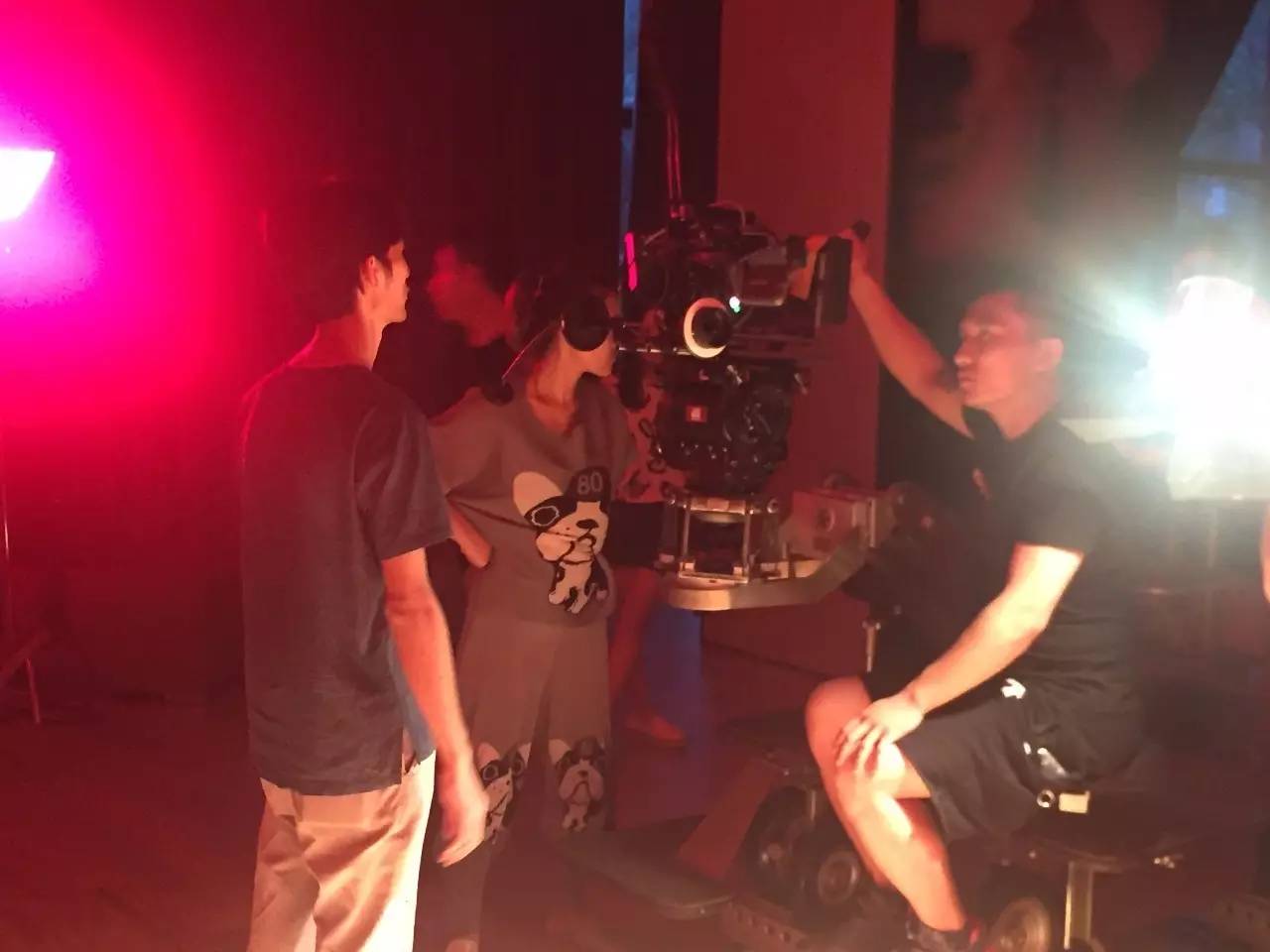 {線上賭場}(新片场官网素材)