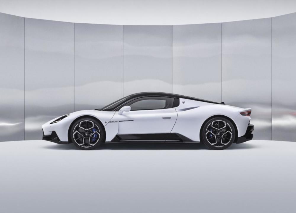 {投注}(玛莎拉蒂电动车价格)